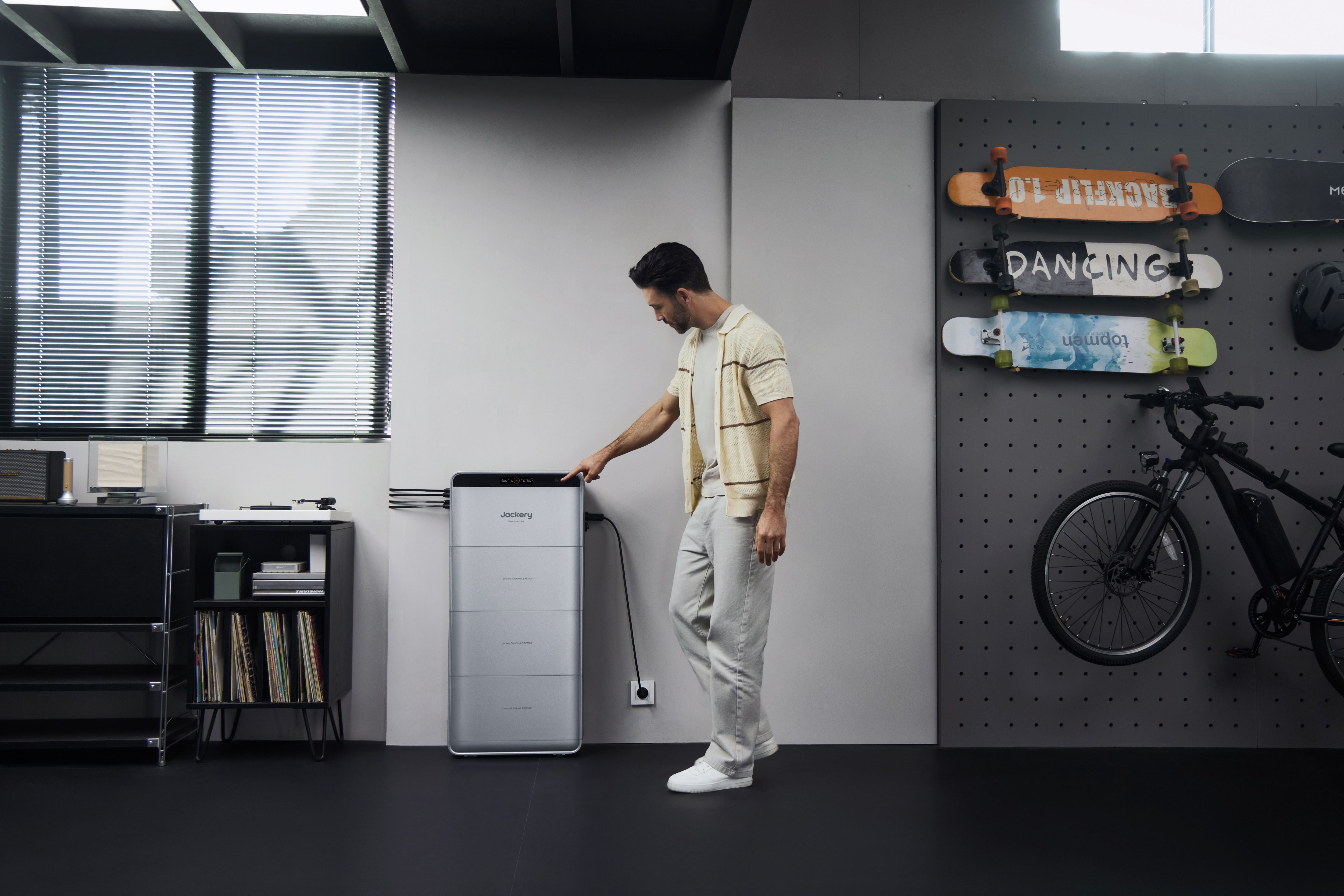 Jackery SolarVault 3 Pro - 0% MwSt. gemäß § 12 Abs. 3 UStG